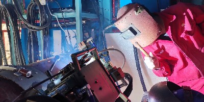 管道自動(dòng)焊機(jī)