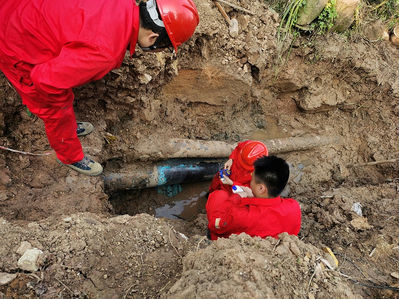 漏磁內檢測設備