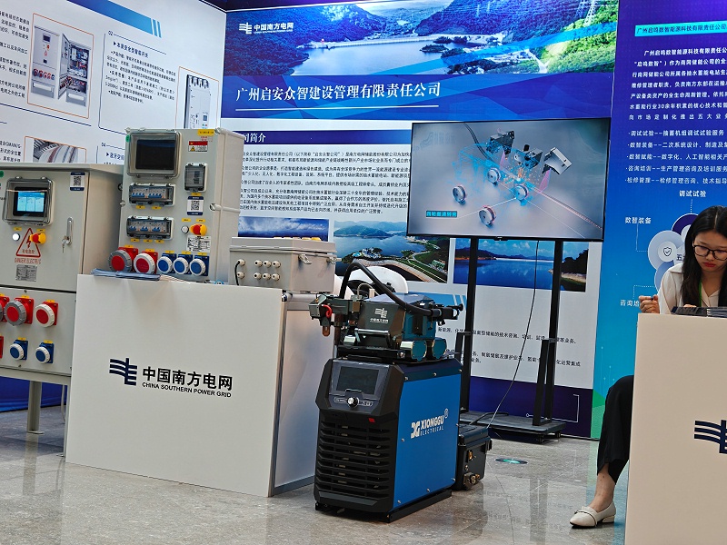 智能焊接機器人 智能焊接機器人