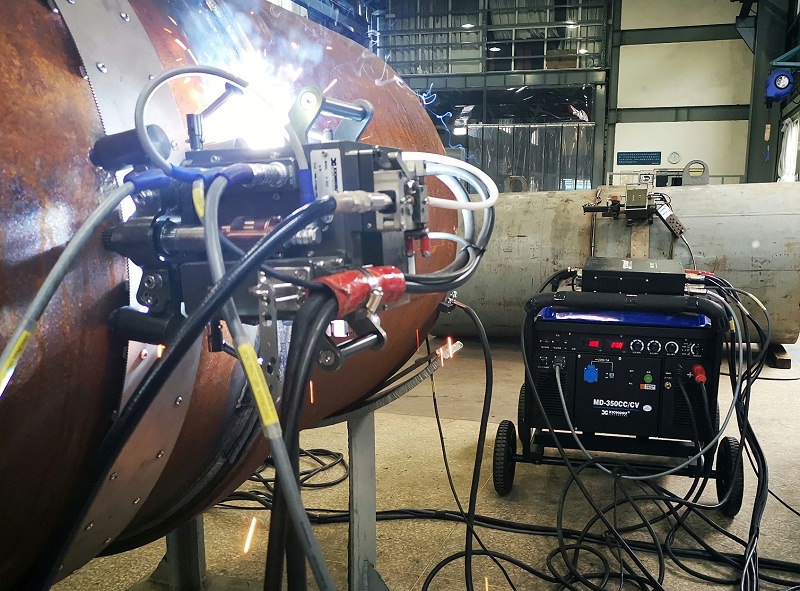 管道自動焊機