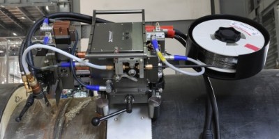 資深焊工才曉得！ 處理好自動焊機焊接管道底部接頭問題，有小竅門!