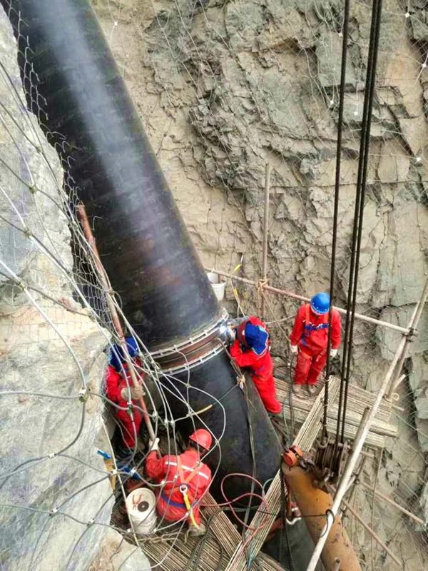 熊谷管道半自動(dòng)焊機(jī) 熊谷管道半自動(dòng)焊機(jī)